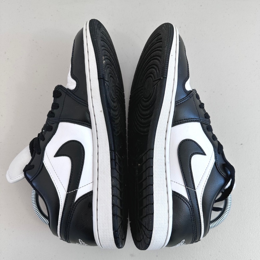 Nike Jordan 1 Low Panda Sneakers Women Size 8.5 Black White DC0774-101 - Picture 6 of 8